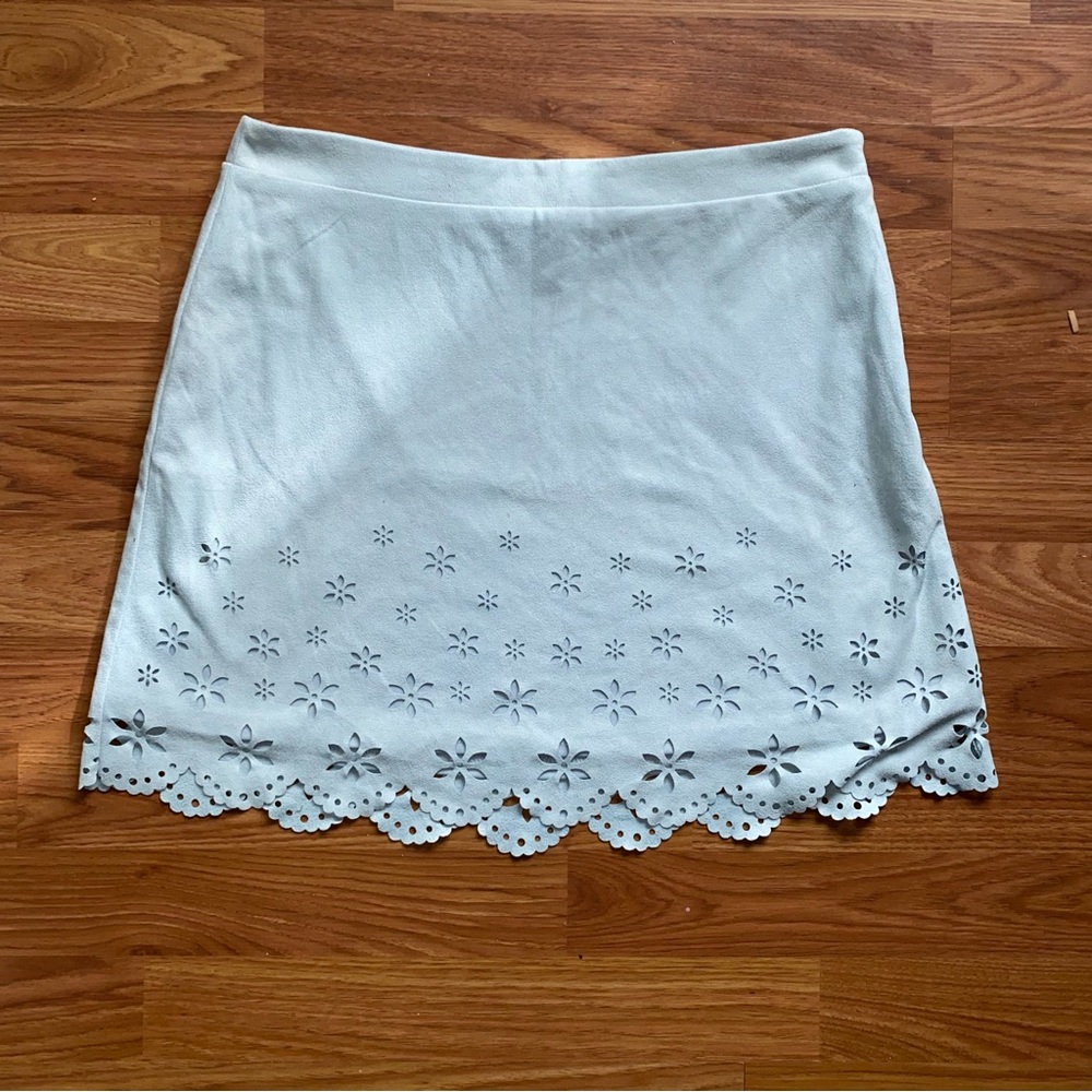 High Waisted Floral Mini Skirt -Large